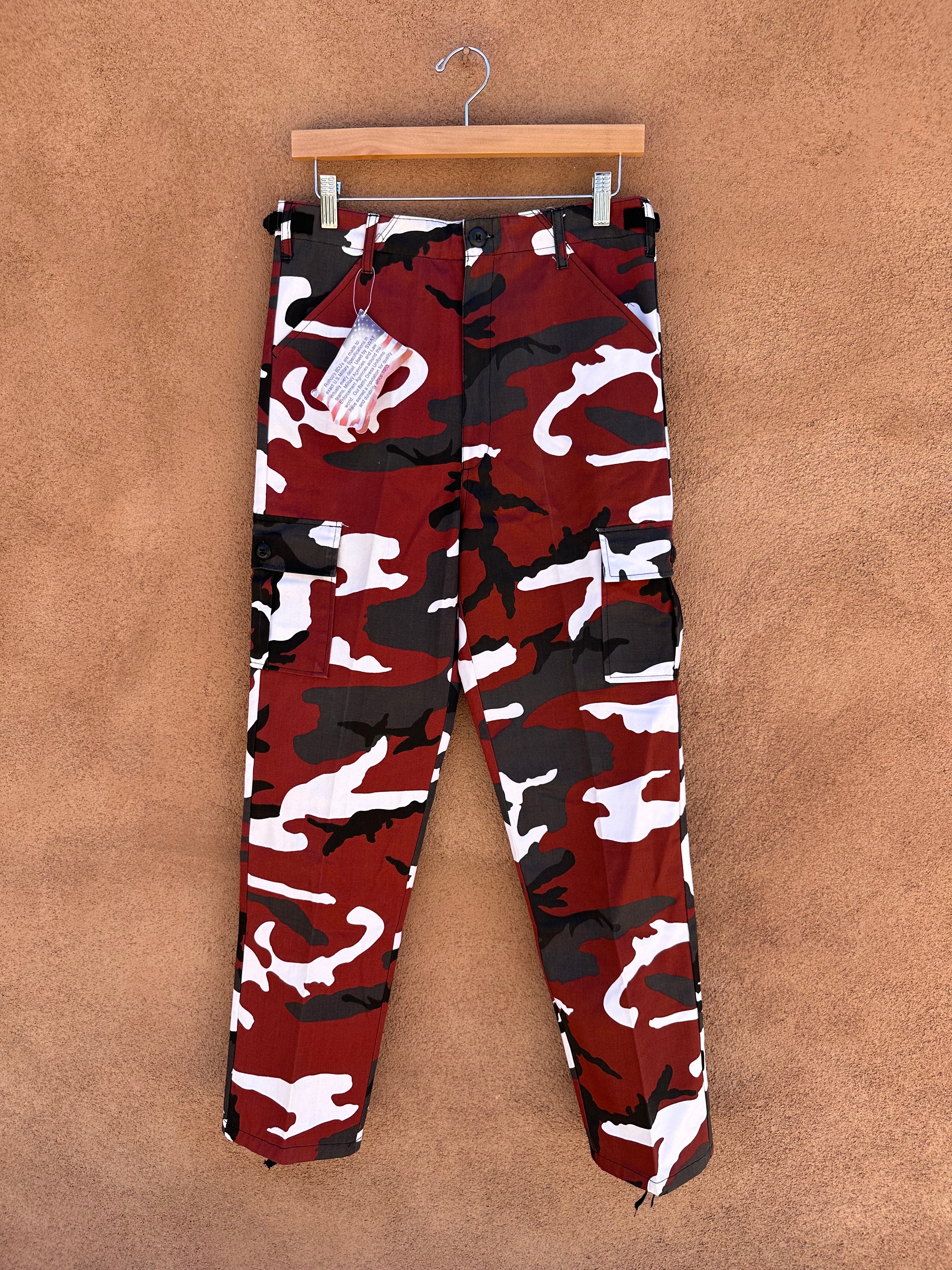 Vintage Red Camo Cargo Pants 27/31 x 29 - Deadstock – DESERT MOSS
