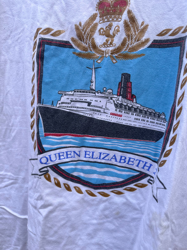 Queen Elizabeth 2 T-shirt