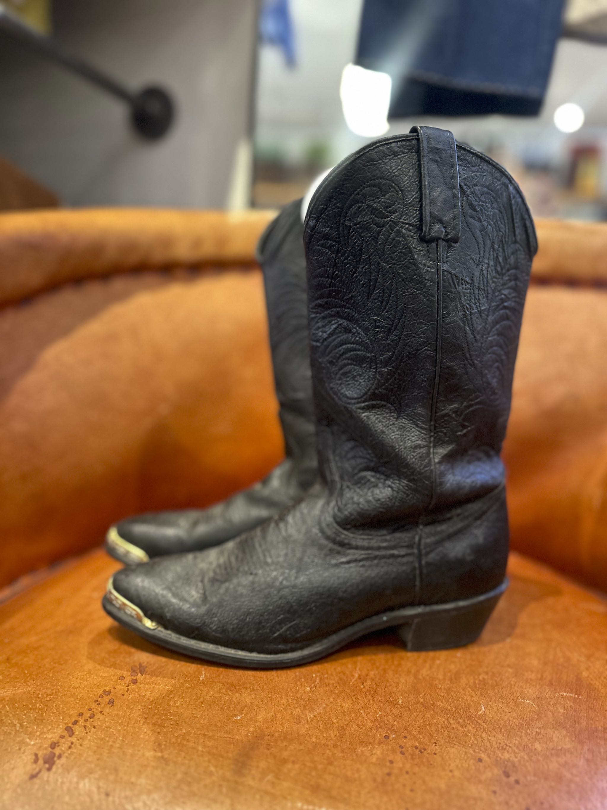 Dingo Black and Tan Snoot Toe Leather Western Boots main image 0
