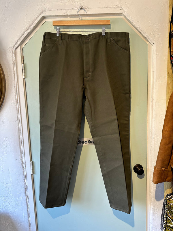 V.F. Imagewear Cotton/Poly Blend Pants - 44R