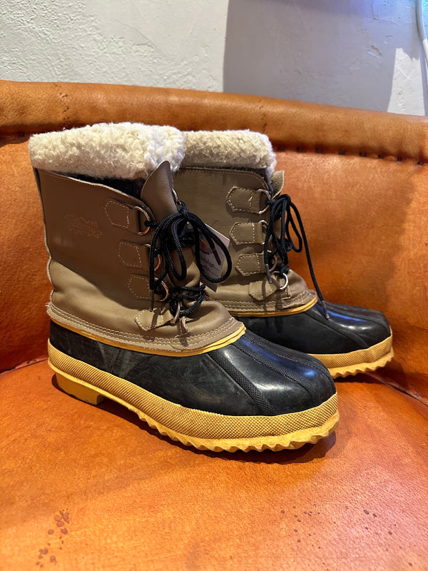 70’s Woodbridge Snow Boots, 9