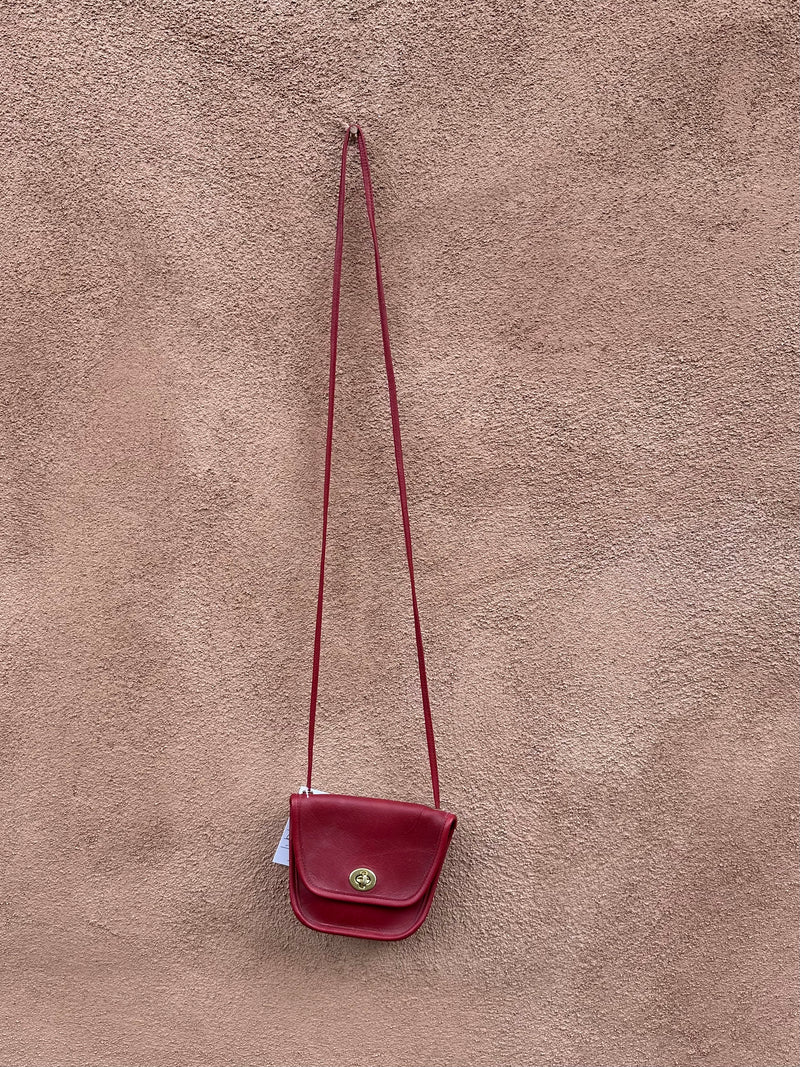 Coach Everett Crossbody Purse - Maroon