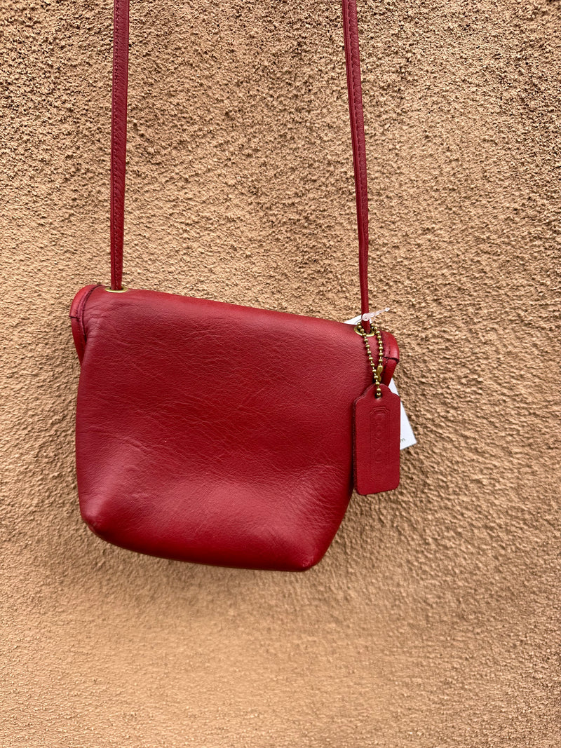 Coach Everett Crossbody Purse - Maroon