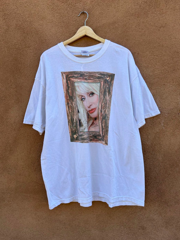 Love Dolly Parton T-shirt