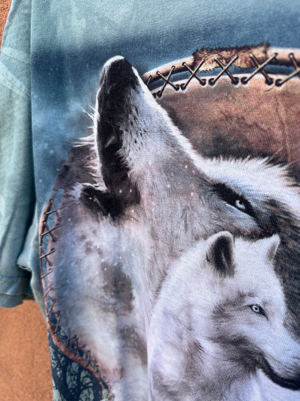 White Wolves T-shirt by The Mountain