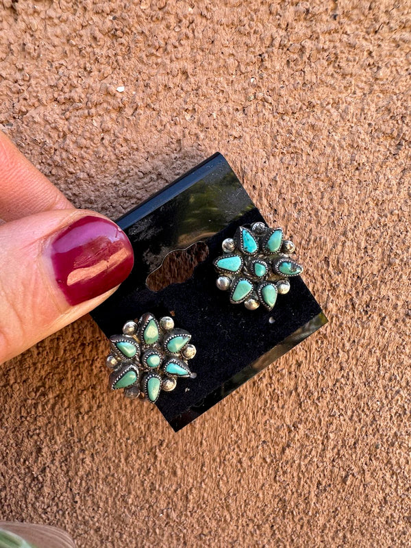 Zuni Sterling Silver Flower Screwbacks Earrings