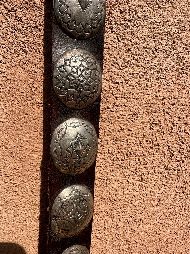 Early Wayne Etsitty Concho Belt, Gift from R.C. Gorman to Win Smith