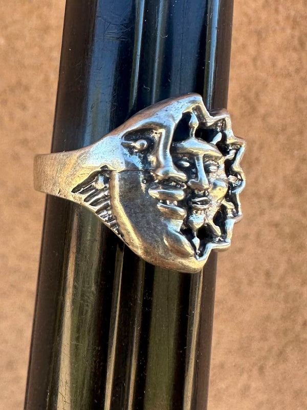 Sterling Silver 90's Sun and Moon Ring