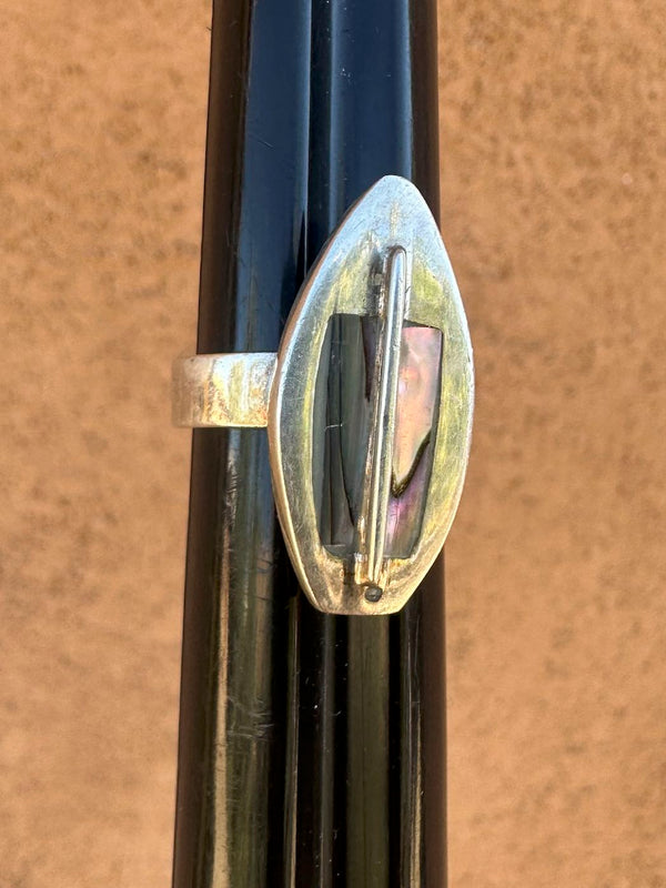 Squash Tail Oval Mother of Pearl Sterling Silver Ring