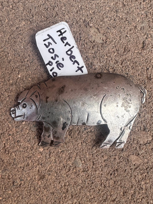 Herbert Tsosie Stervling Silver Pig Pin