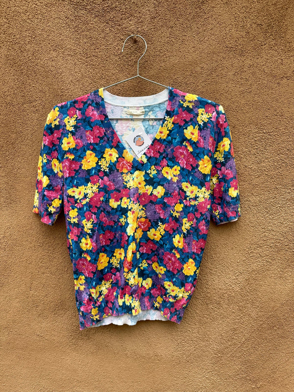Floral V-Neck Top - 6397