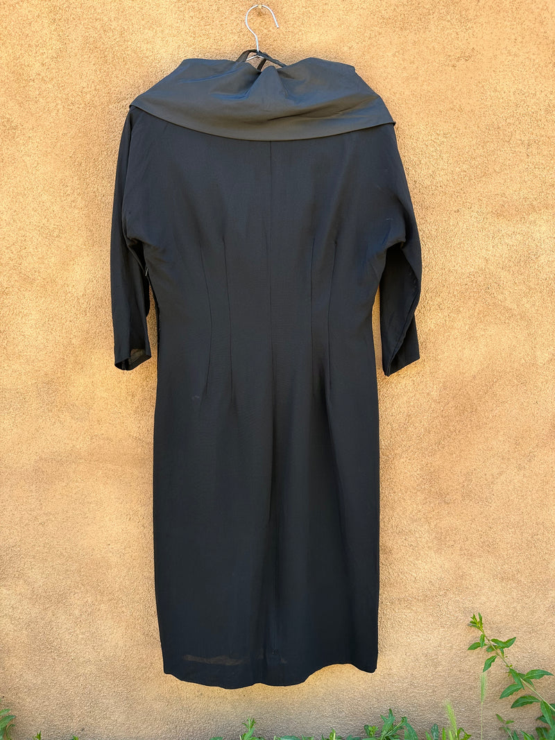 Black 3/4 Sleeve Shift Dress