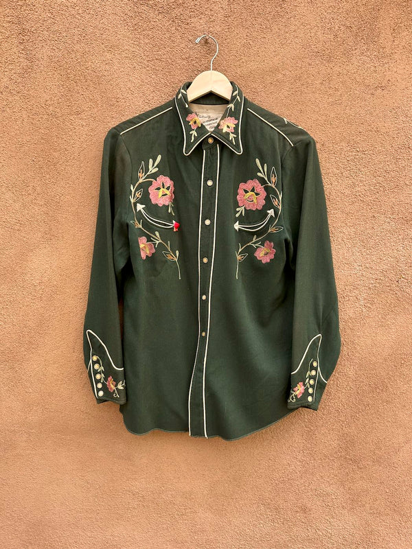 1940's Green Gabardine California Ranchwear, Inc. Embroidered Shirt 15 1/2