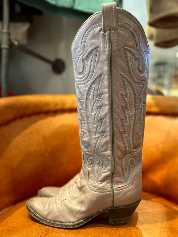 1970's Larry Mahan Mauve Cowgirl Boots, 7.5B - as is