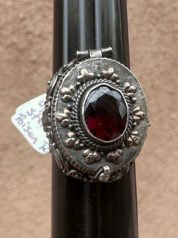 Garnet & Sterling Silver "Poison" Ring - as is