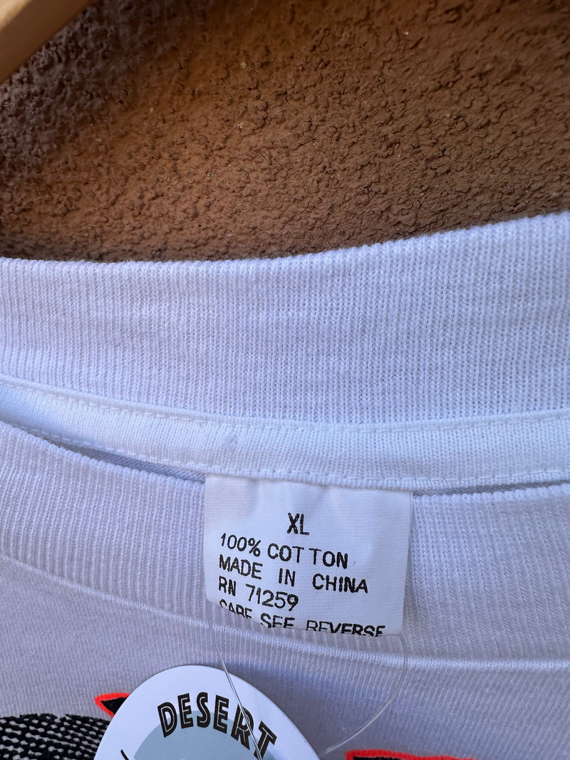 Rare Michael Jordan Chicago Bulls T-shirt by Magic Johnson T's