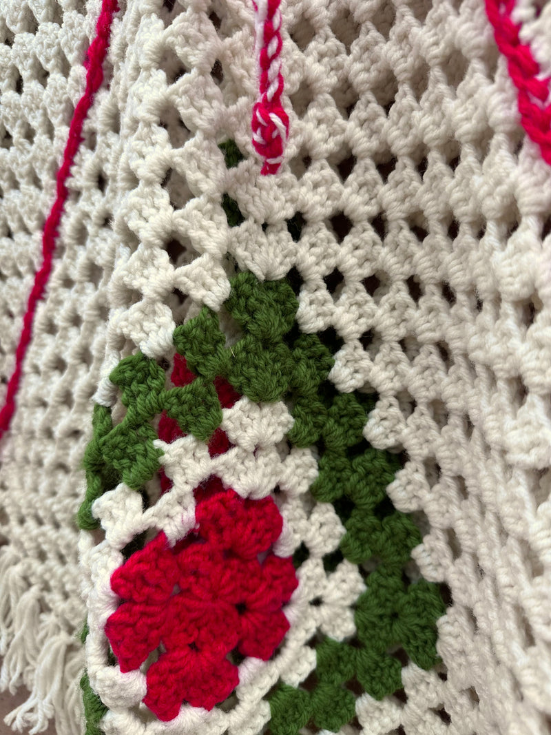 X-Mas Colored Crochet Poncho with Fringe