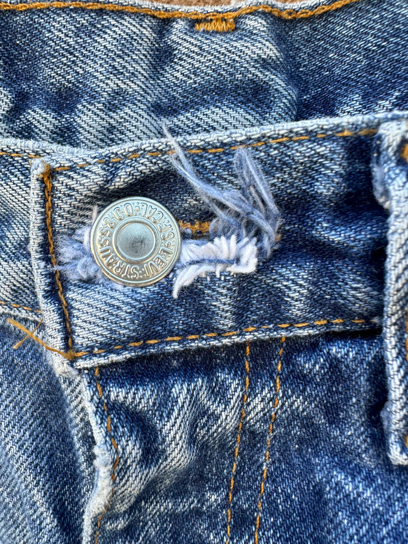 Levi's 505 Distressed Whiskers Jeans 32x31