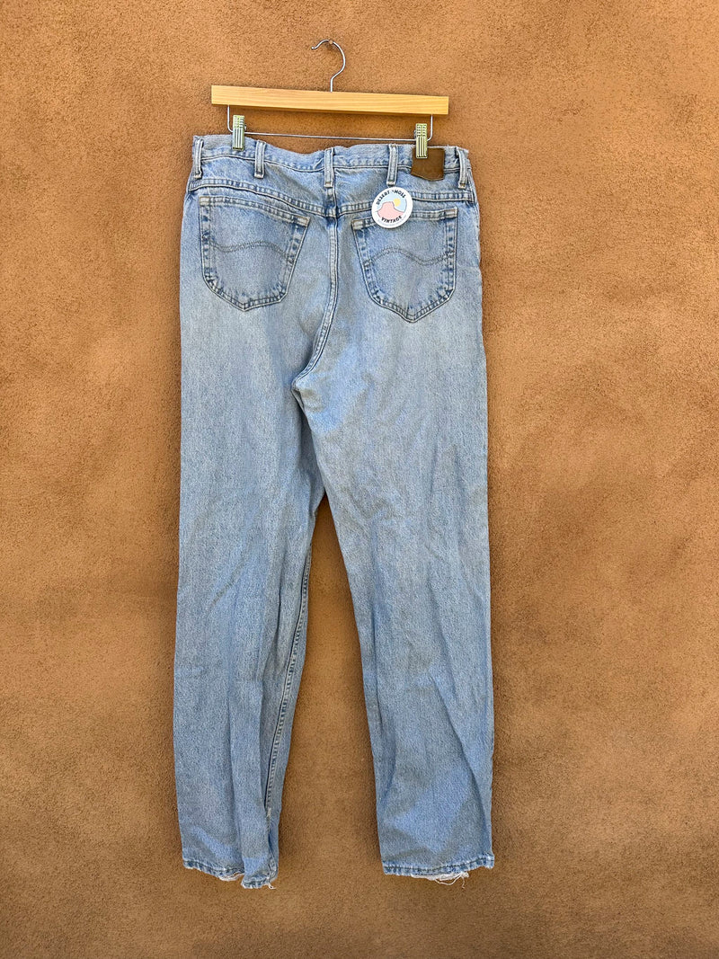 Light Wash Lee Jeans with Distressed Knees 36 x 36