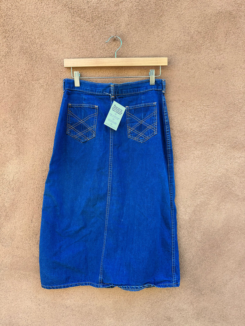Denim Skirt with Rear Pockets