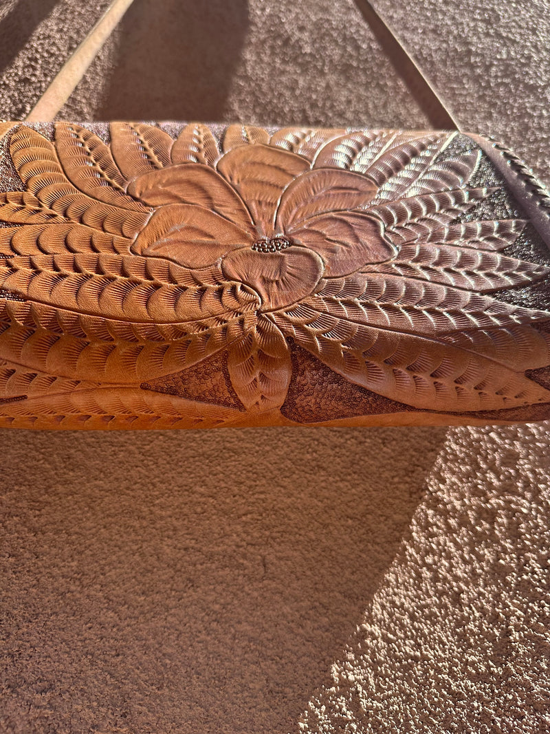 Hand Tooled Leather Purse with 2 Interior Zip Pockets