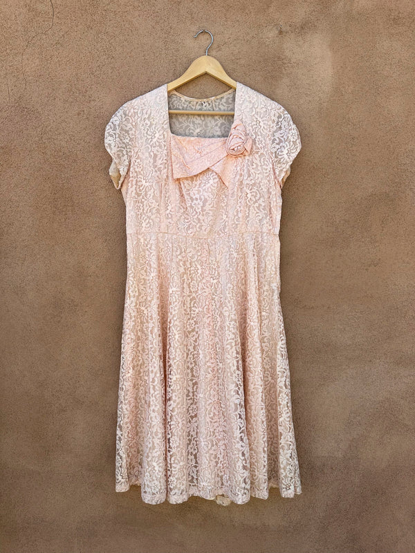 1940's Form Fit Lace Dress - as is