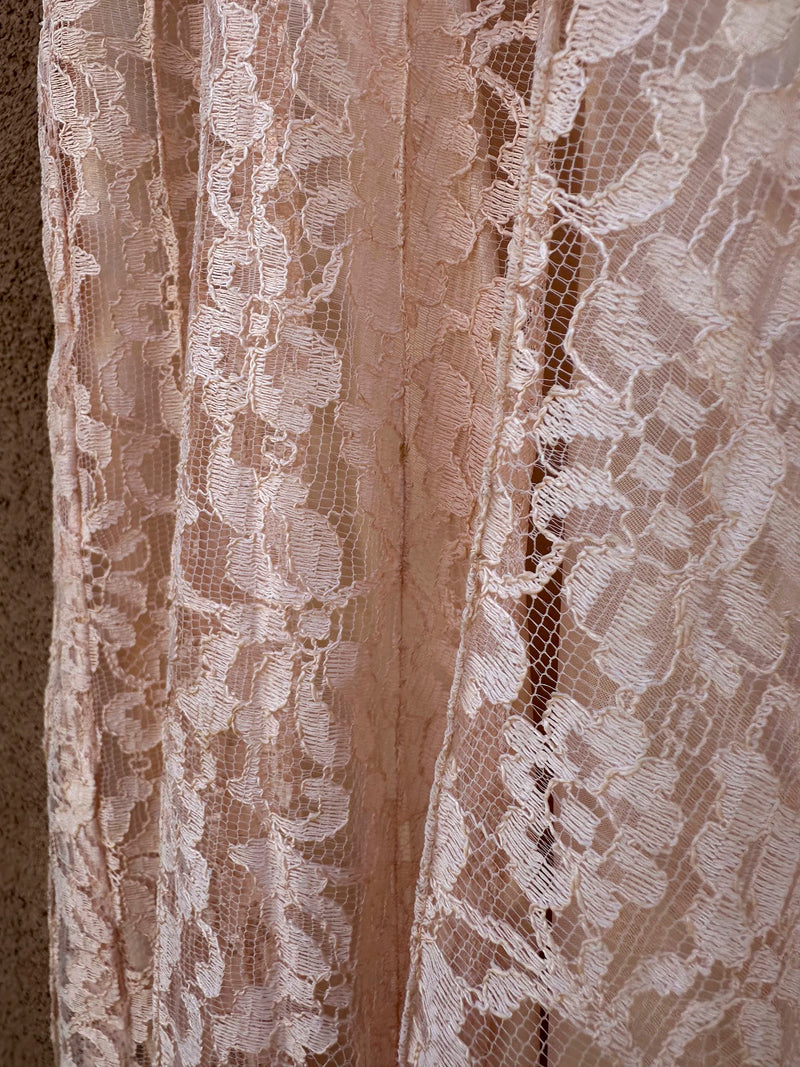 1940's Form Fit Lace Dress - as is