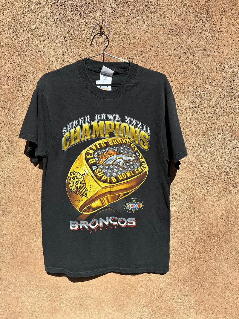 Denver Broncos Super Bowl XXXIII Champs T-Shirt