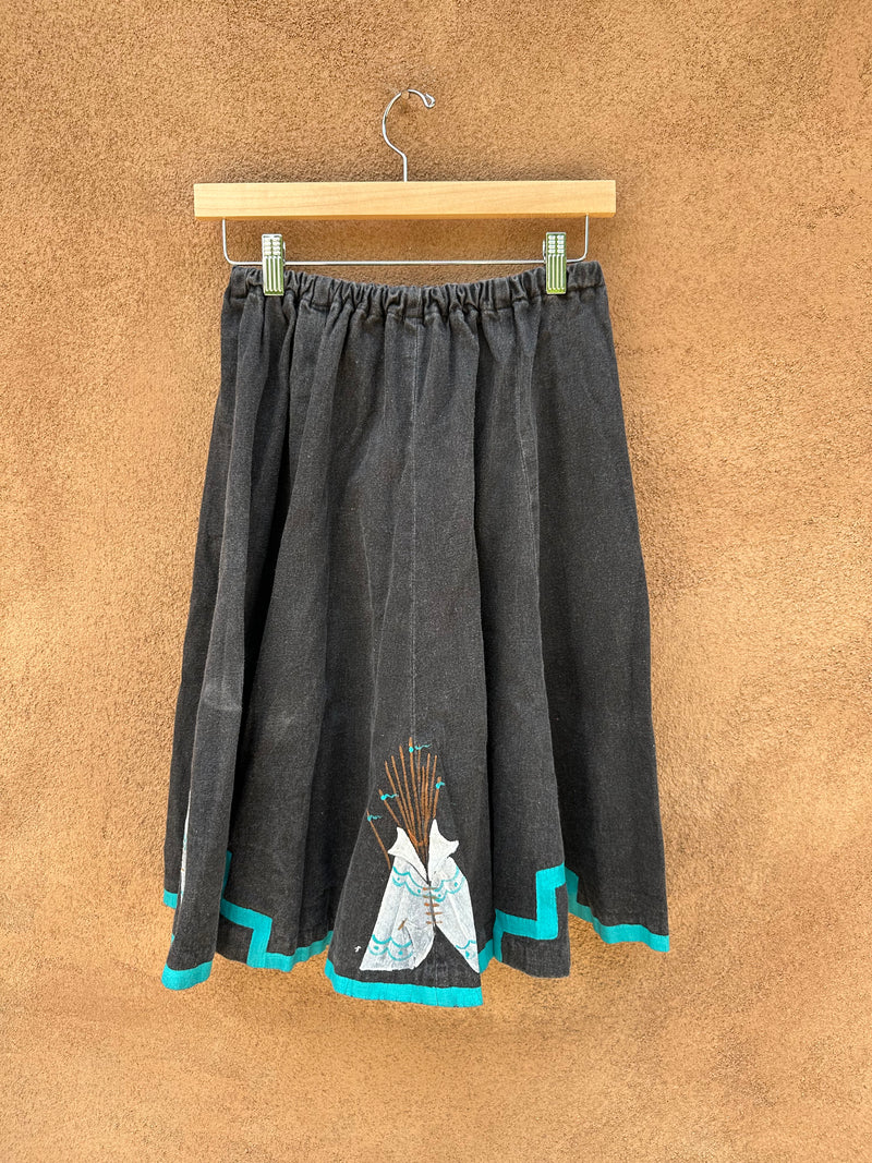 Denim Skirt with Tee Pee