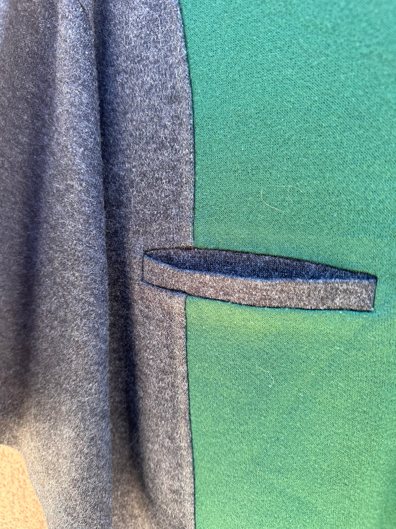 Short Sleeve Pocketed Sweatshirt Forest/Dark Gray