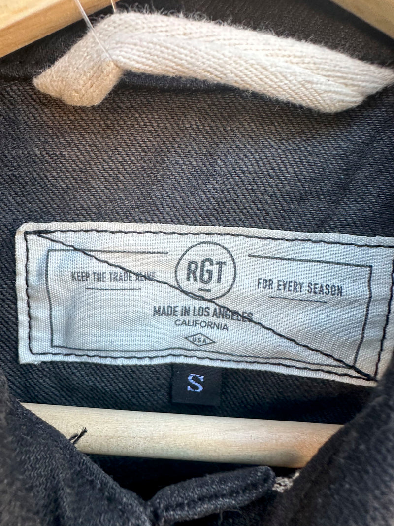 Rogue Territory 15oz Denim Slim Supply Jacket - small