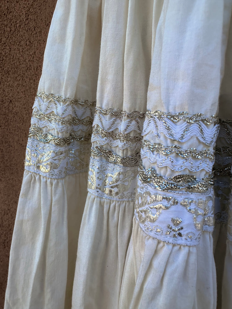 Cream Patio Skirt with Silver Rik Rak