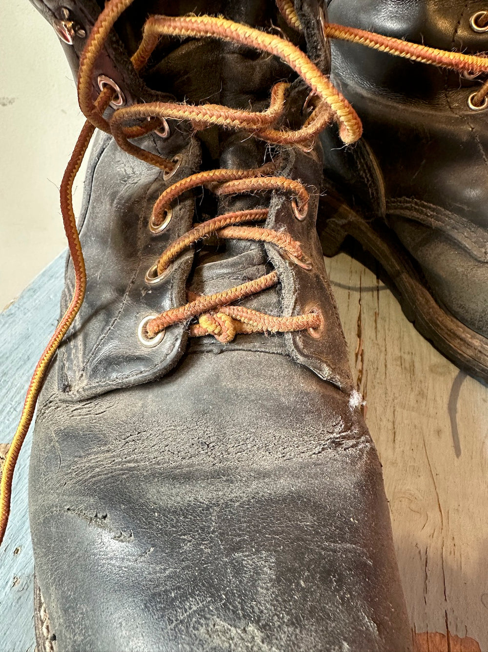 Vintage Black Leather Red Wing Lineman Boots 9D – DESERT MOSS VINTAGE