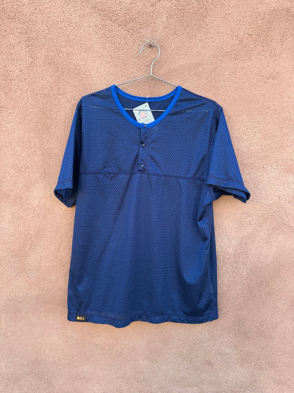 90's Navy Blue Mesh Henley Shirt - REI
