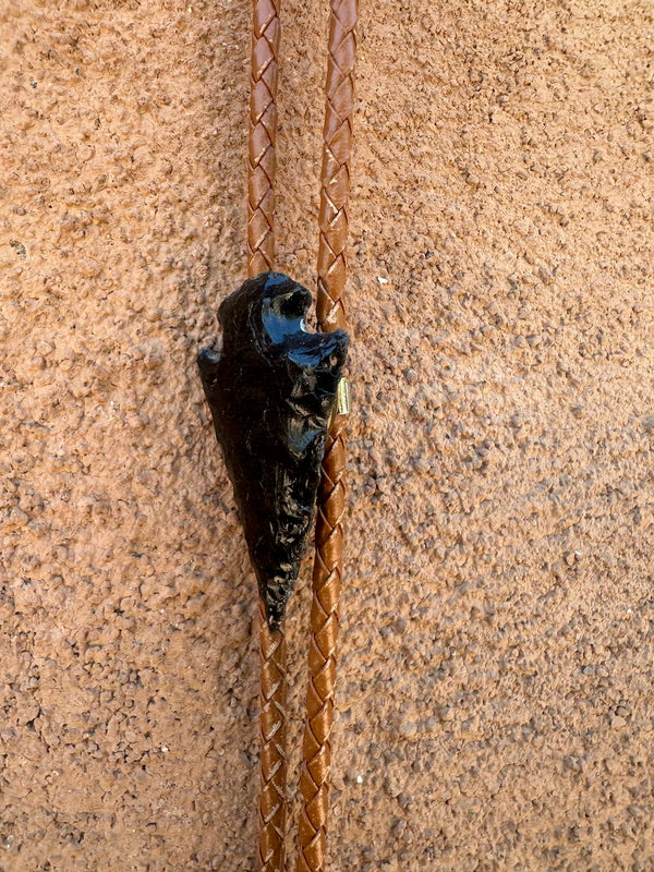 Arrowhead Bolo Tie with Arrowhead Tips