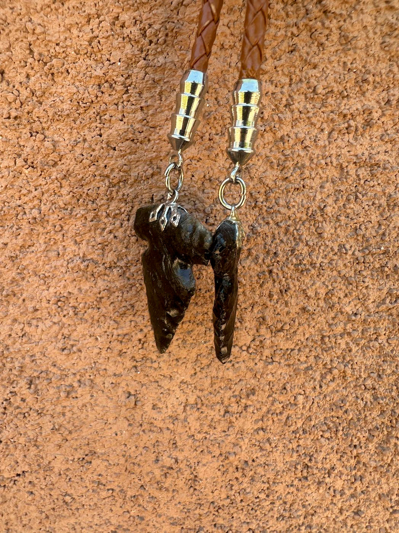 Arrowhead Bolo Tie with Arrowhead Tips