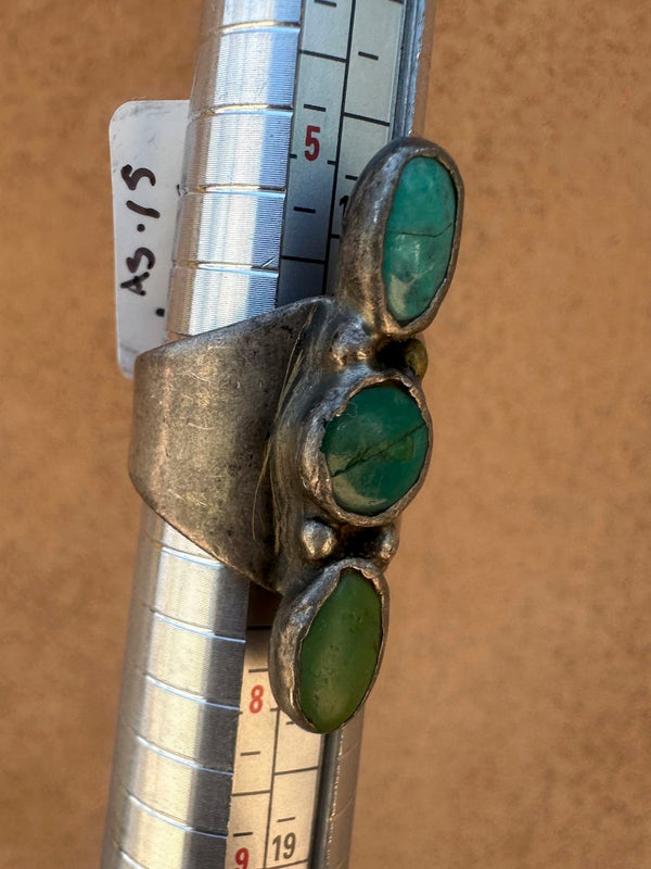 3 Point Turquoise and Sterling Silver Ring - as is