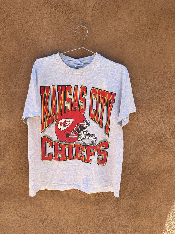 1995 Kansas City Chiefs Big Helmet T-shirt - as is