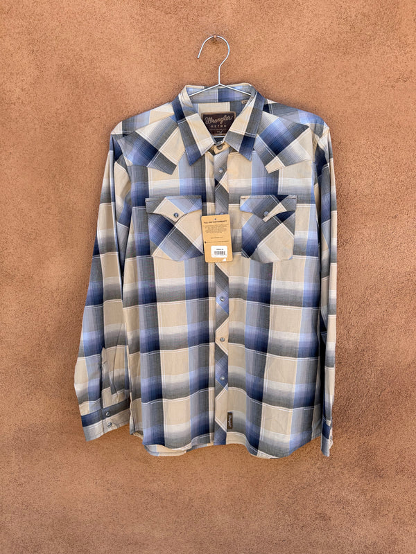 Wrangler Retro Blue & Tan Plaid Cowboy Shirt (XXL but fits smaller)