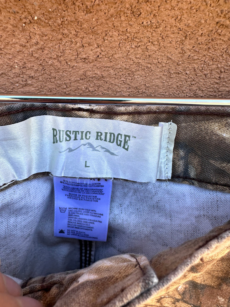 Rustic Ridge Leaf Camo Cargo Pants