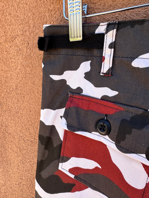 Red Camo Cargo Pants 27/31 x 29 - Deadstock