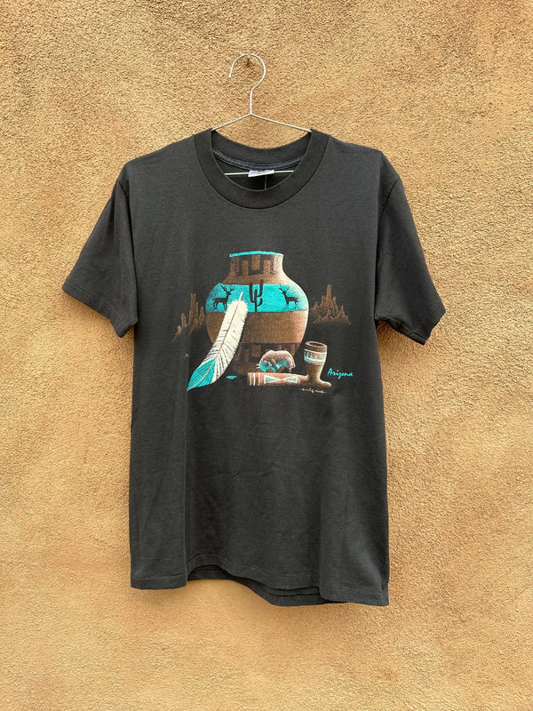 Native American Arizona T-shirt with Vase & Bison