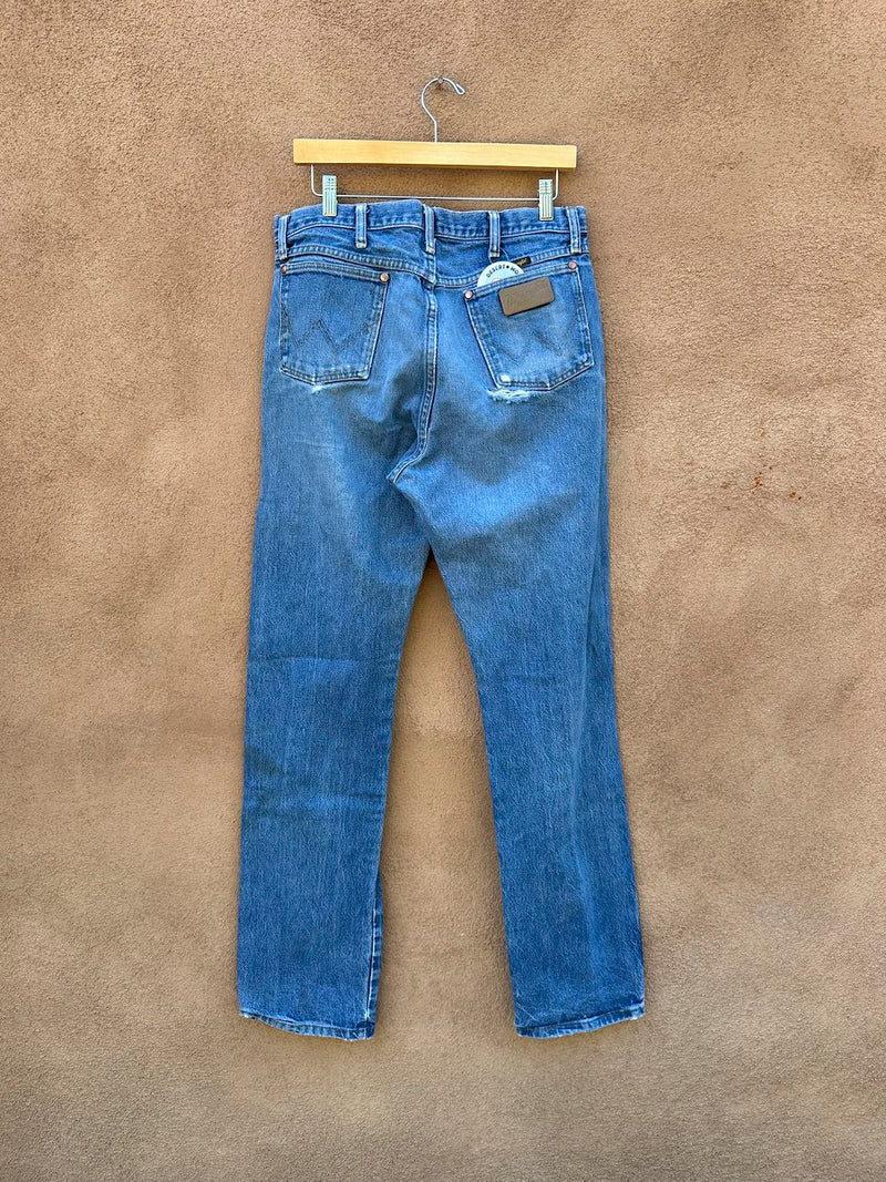 Well Worn Wrangler Cowboy Cut 1990's Jeans 32 x 34