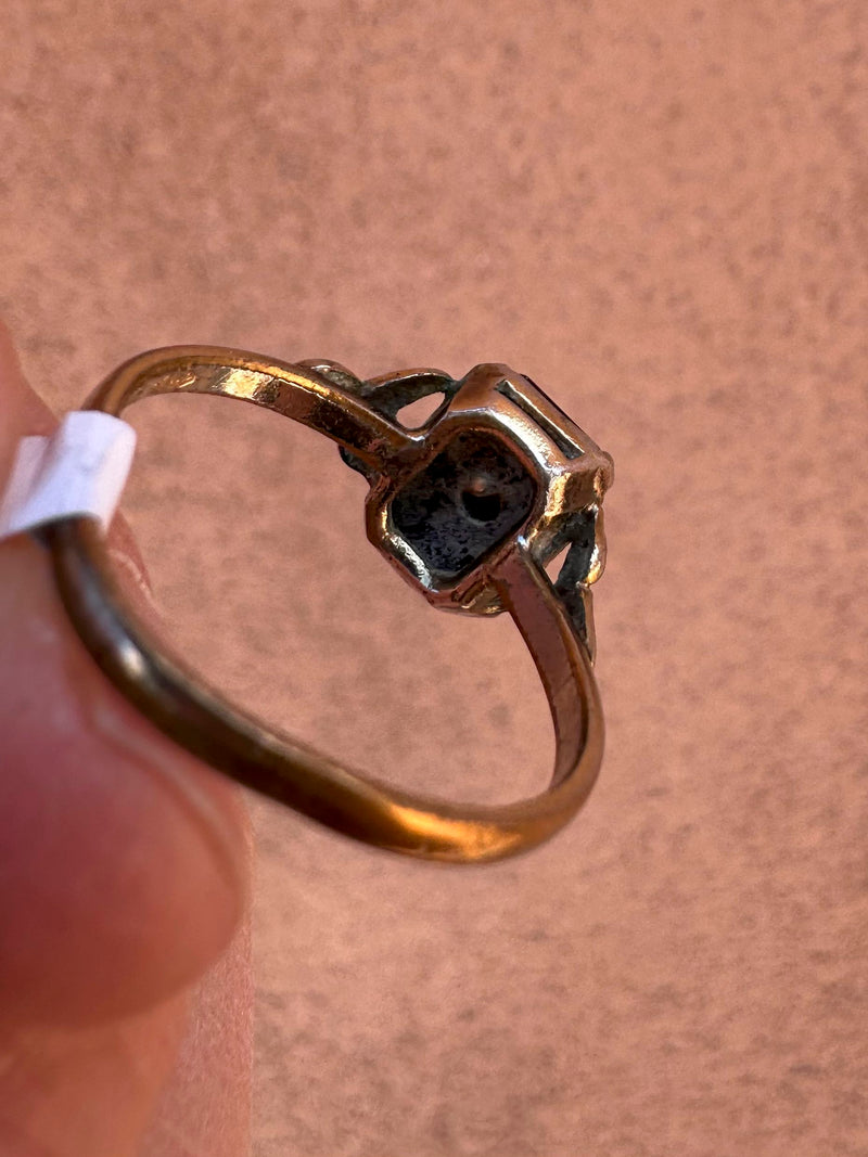 "I" Signet Ring