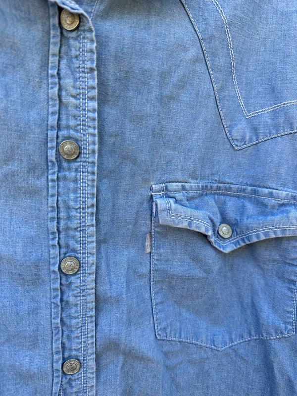 1990's Levi's Silver Tab Western Style Button Snap Shirt