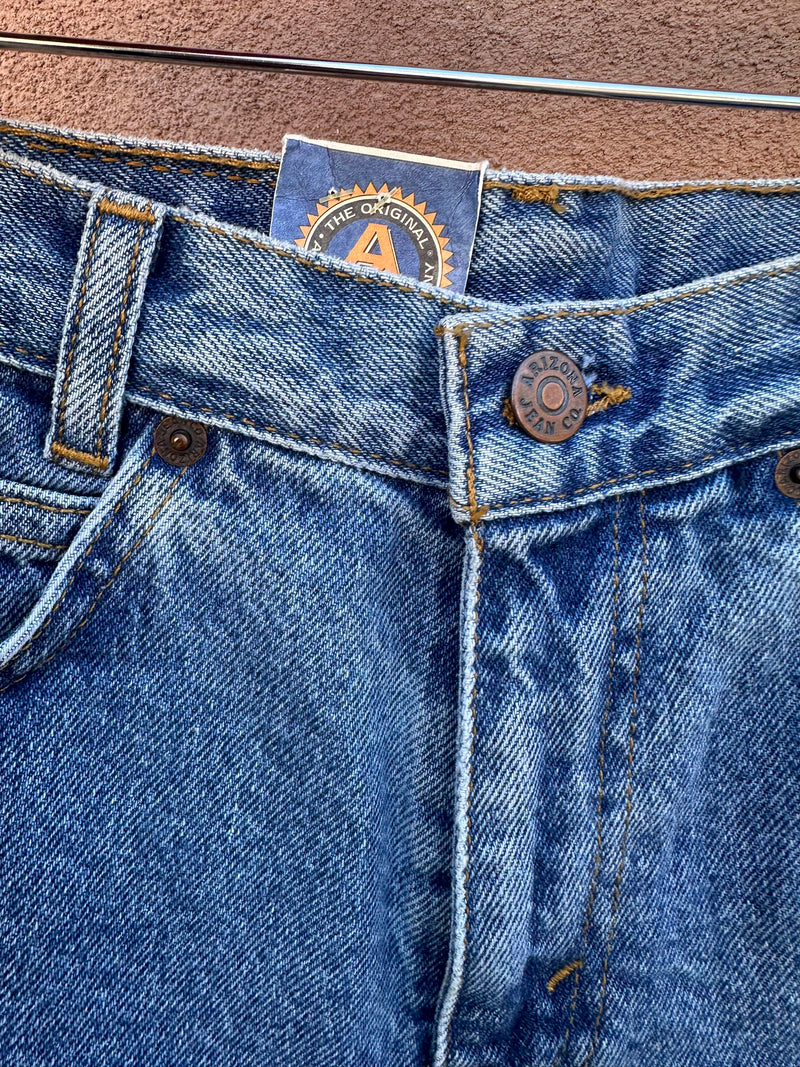 Arizona Jean Company Shorts - sz 8 reg