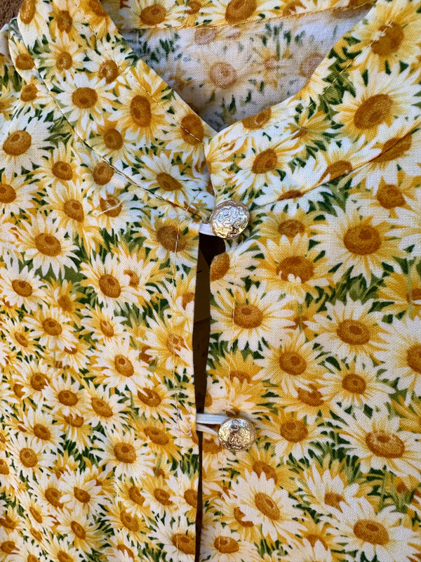 Cute Sunflower Blouse with Stand Collar