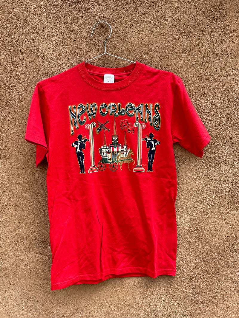 Red New Orleans Pillars T-shirt