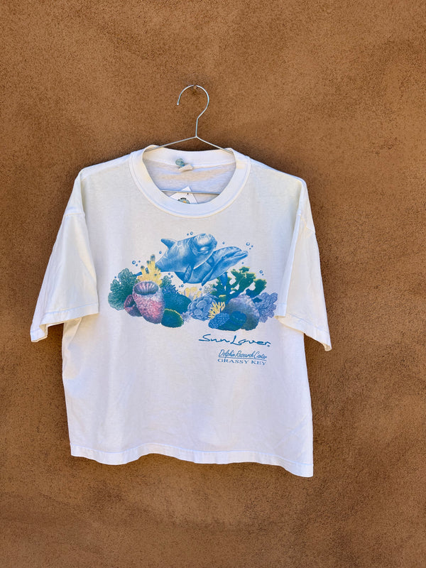 Sun Lover Dolphin Cropped T-shirt