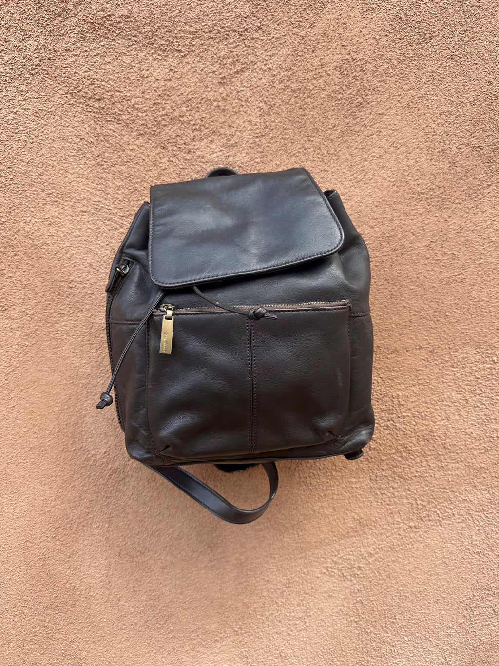 Vintage Brown Leather Liz Claiborne Backpack – DESERT MOSS  display picture 3